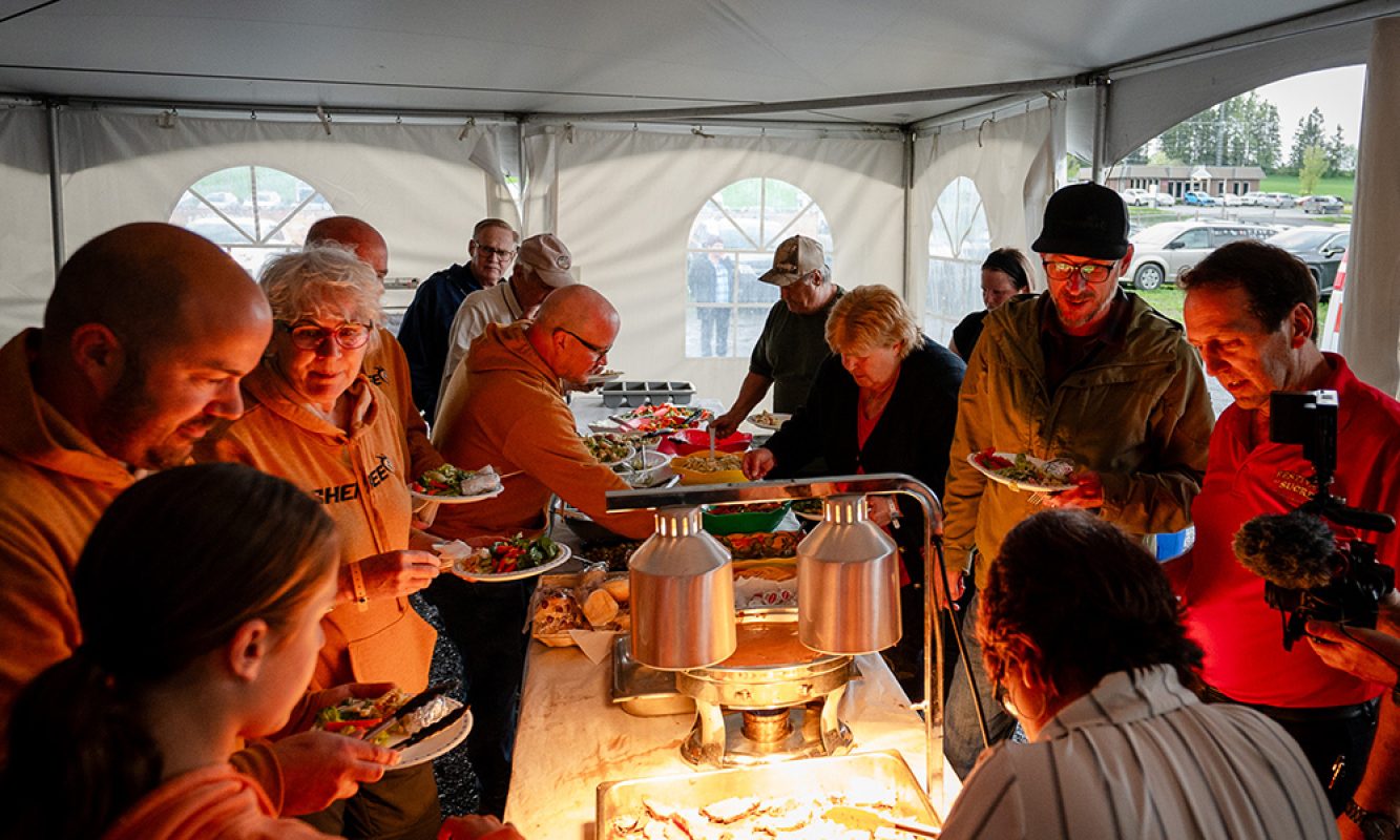 Souper méchoui avec Dominic Arpin pendant le Festival des Sucres de Saint-Pierre-Baptiste